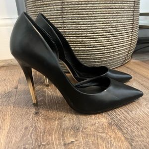 ALDO Black Cut Out  Pumps (gold heels)